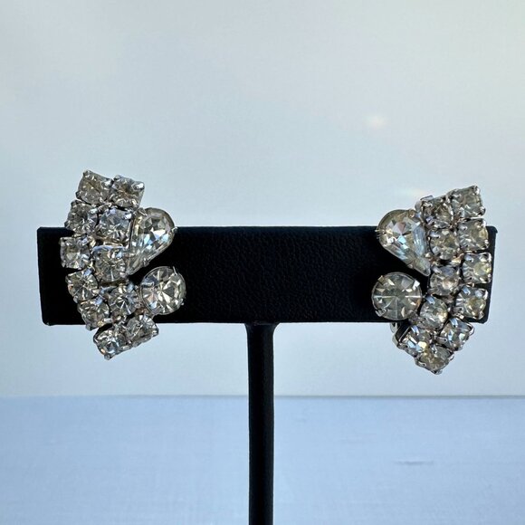 Vintage Rhinestone Clip-On Earrings Silver Tone 1" - Picture 1 of 13